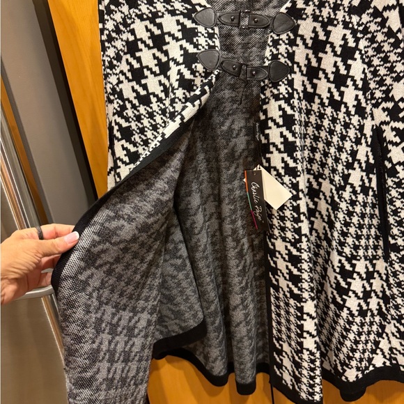 Chic Houndstooth Cape - Picture 7 of 10